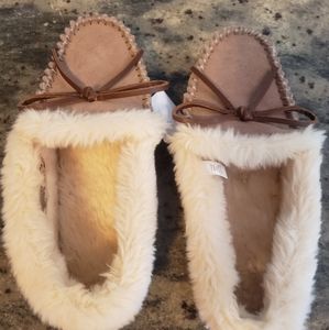 J. Crew fur lined tan slippers. Never worn.